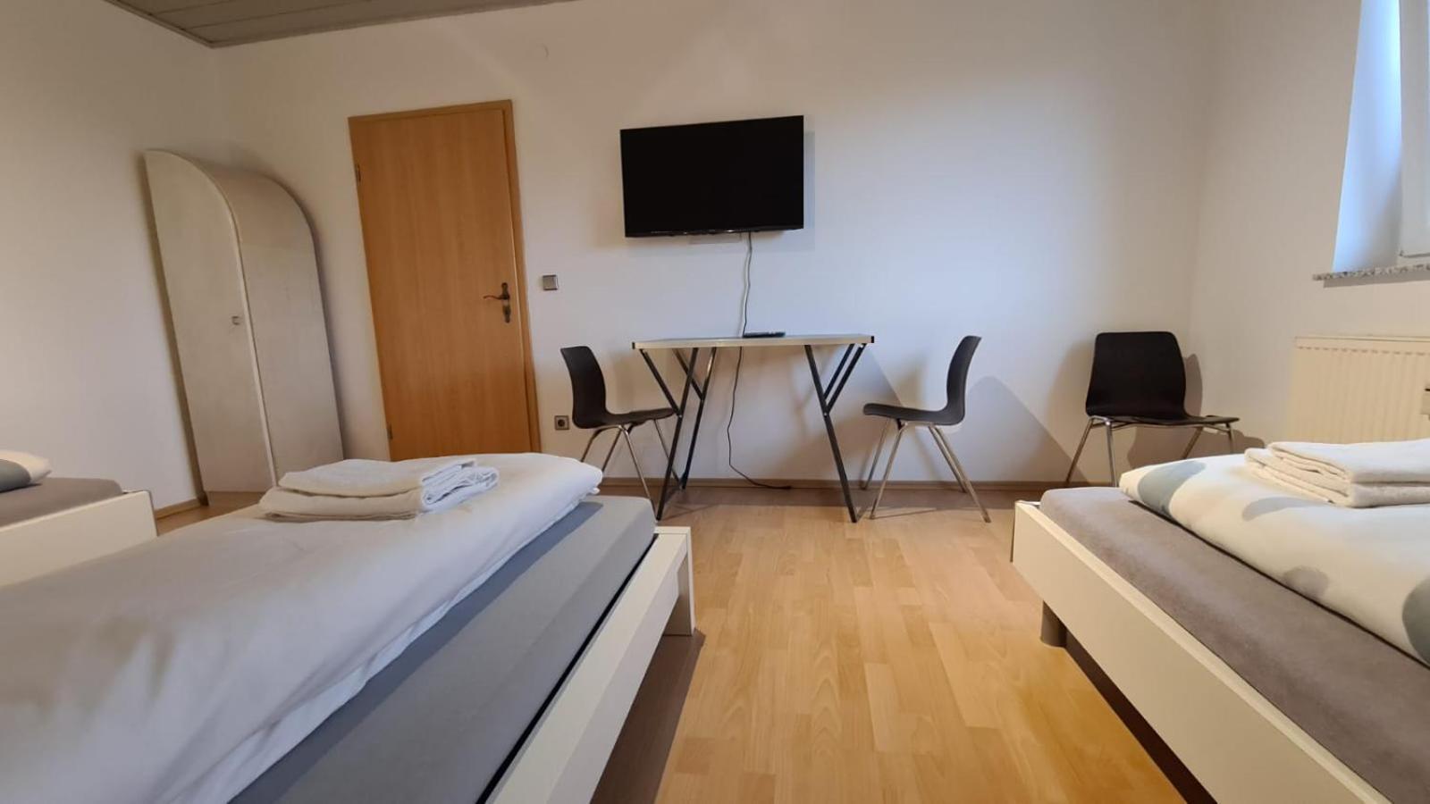 Schlafzimmer 1 Mit Top Aussicht Ueber Weilstetten Balingen Exterior foto