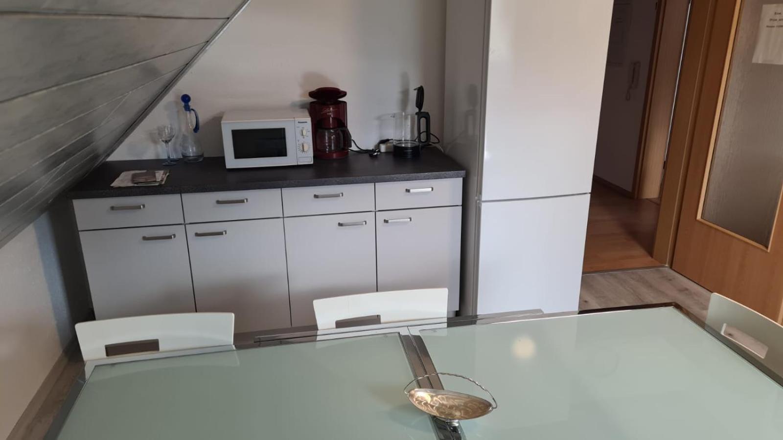 Schlafzimmer 1 Mit Top Aussicht Ueber Weilstetten Balingen Exterior foto
